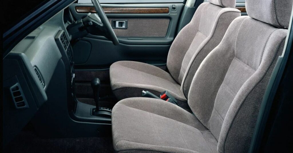 Interior and Comfort Features